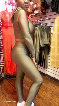 Image 2 of Silky Chill Sets 3 Colors