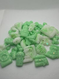 Image 1 of Clean shaped scoopies