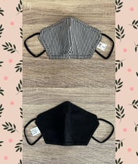 Image 2 of White and black stripe print 3 layer cotton face mask