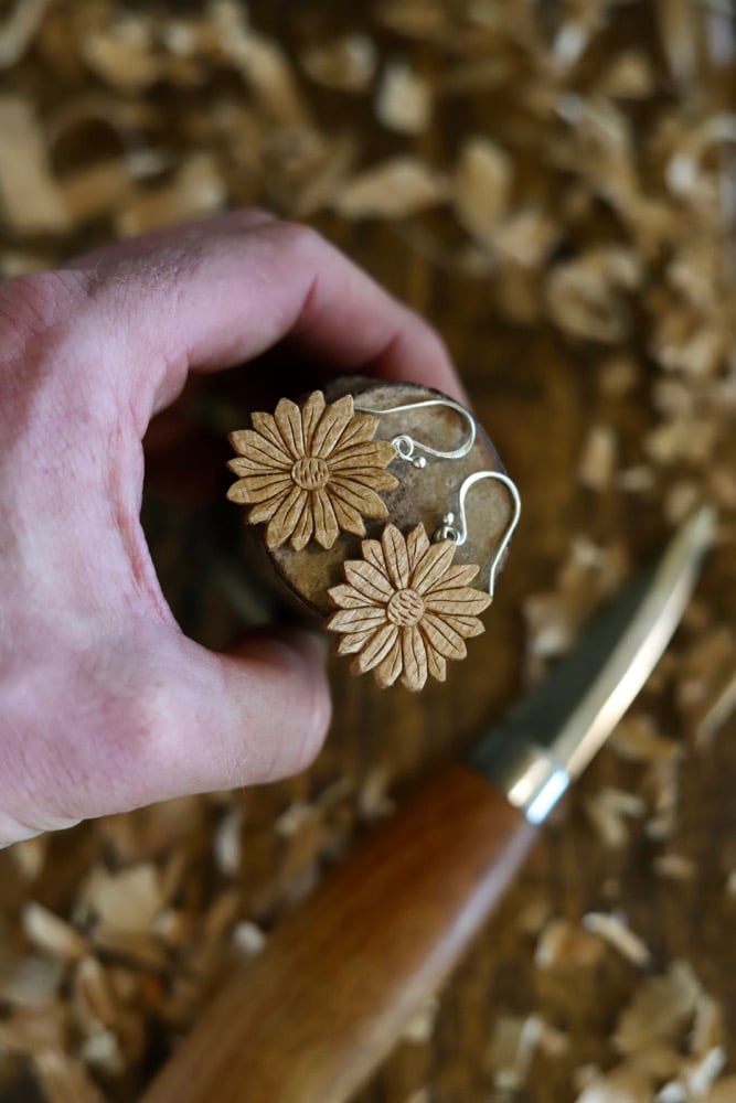 Flower Earrings | The Woodland Carver