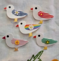 Image 3 of broche mouette au choix 