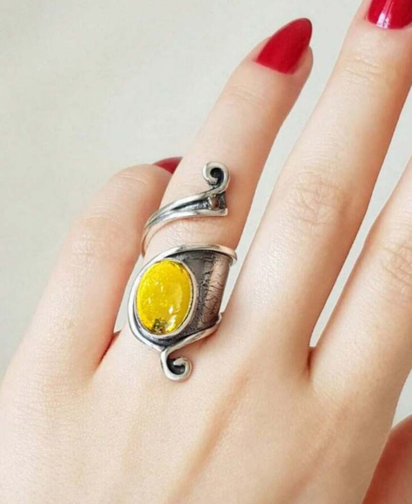 Image of “Vintage Rhinestone Ring”