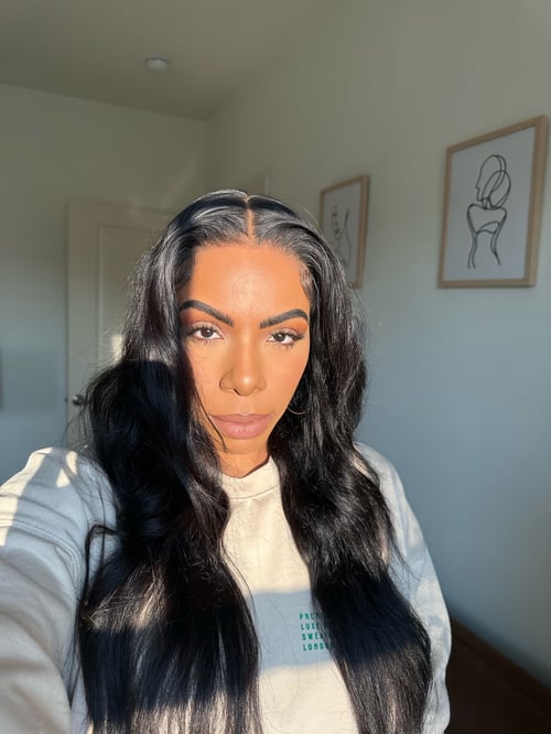Image of 24 inch LACE CLOSURE BODY WAVE GLUELESS WIG