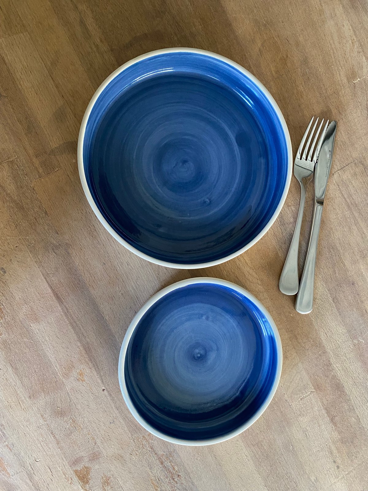 Plates with shop high sides