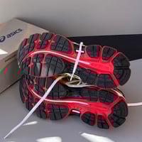 Image 5 of Asics Gel Nimbus 15 Gold size: us10.5 uk9.5 eu44.5 cm28.5