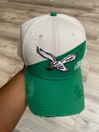 Eagle destroyed fitted hat *say xl inside I’ll say it’s equalent to 7 5/8