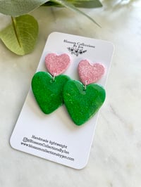 Image 2 of  Pink goes good with green 