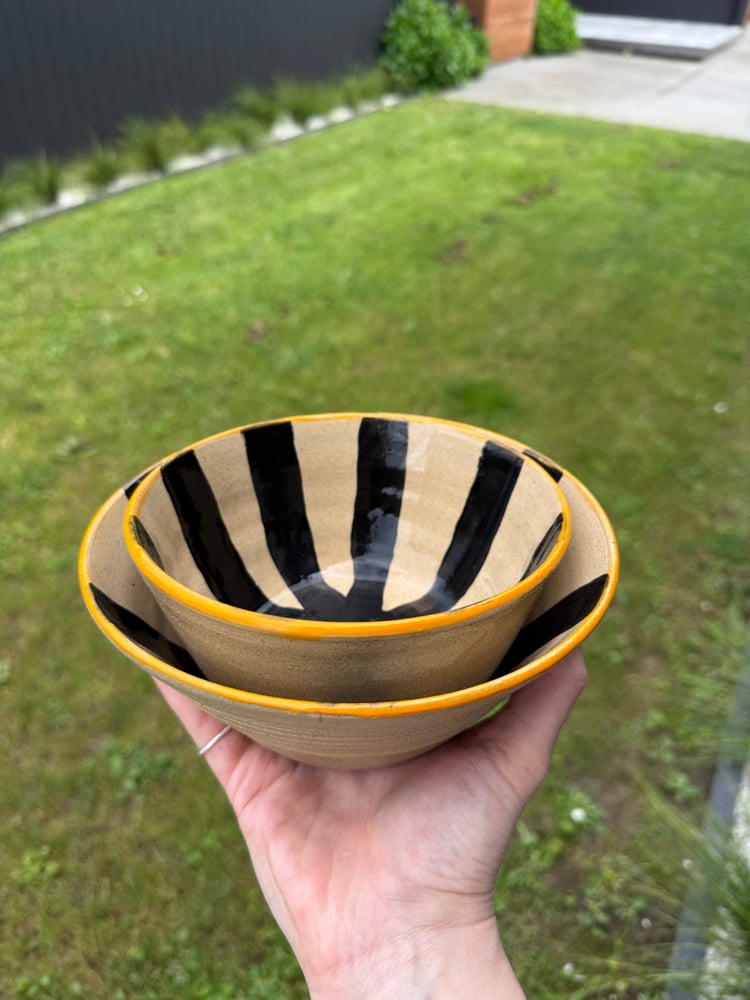 Image of 2nds Stripey Bowl Set