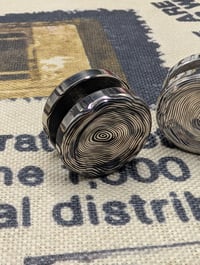 Image 7 of Preorder Custom Size Button in Concentric Dama