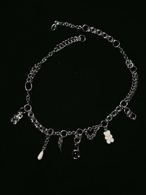 Image of charmed.Freehand 16