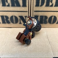 Image 3 of RABBIT V1 ANODIZED BRONZE