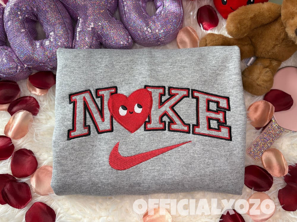 Image of Nike Silly Heart❤️