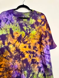 Image 5 of 2XL - WITCHY TEE