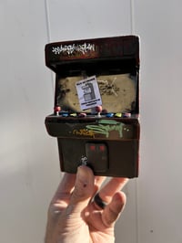 Image 3 of MK1 Arcade Machine (concrete)