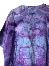 Image 4 of ♻️ UPCYCLED L Tall Unisex Heart Tee in Purple Haze Ice Dye