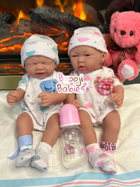 Hospital Twin Boooji Babies 