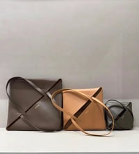 Image 3 of Loewé Puzzle Tote
