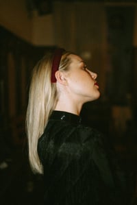 Image 3 of Agnes Hairbands / Velvet