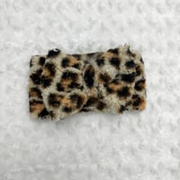 Cheetah Sherpa Bow