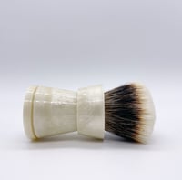 Image 4 of Ivory.