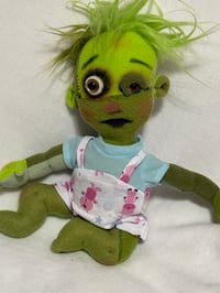 Image of Gurken, Scrappy Green Zombie