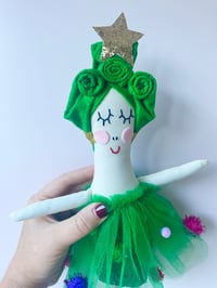 Image 3 of Mini Kitchmas 