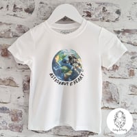 Image 2 of T-SHIRT: Astronaut At Heart 