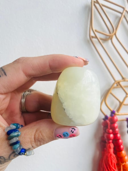 Image of Lemon Jade Meditation Palmstone