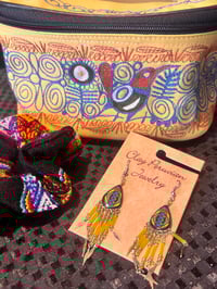 Image 5 of Embroidered Cosmetics Case Peru Folk Art Gift Pack