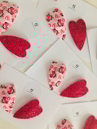 Image 2 of Love Minnie clip set 