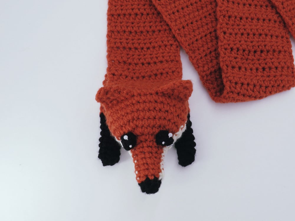 Image of Fox Scarf 