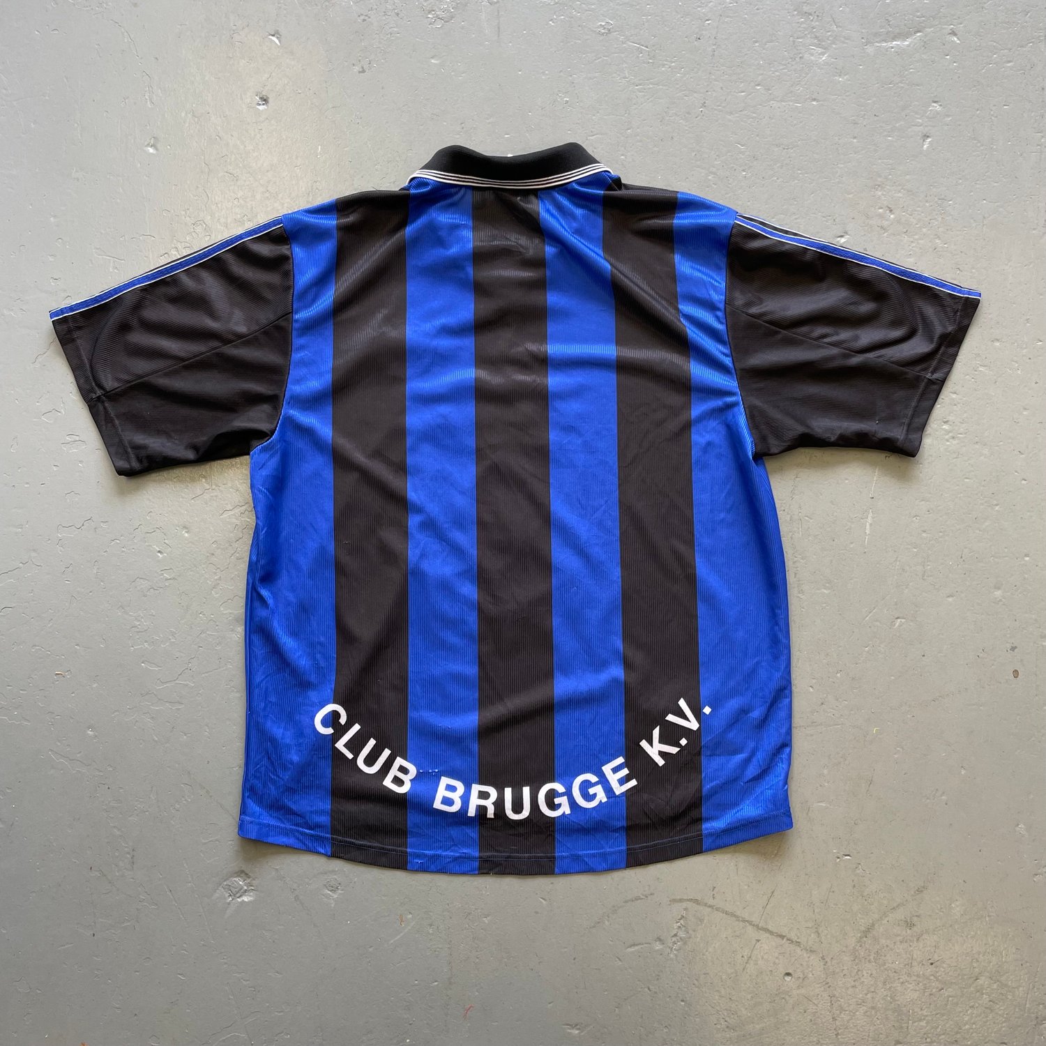 Image of 98/99 Club Brugge home shirt size xl