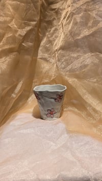 Image 3 of Pink and Orange Daisy Tumbler