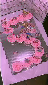 Image 5 of Pull Apart Cupcakes