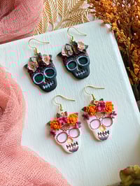 Image 3 of Dia De Los Muertos Floral Skulls