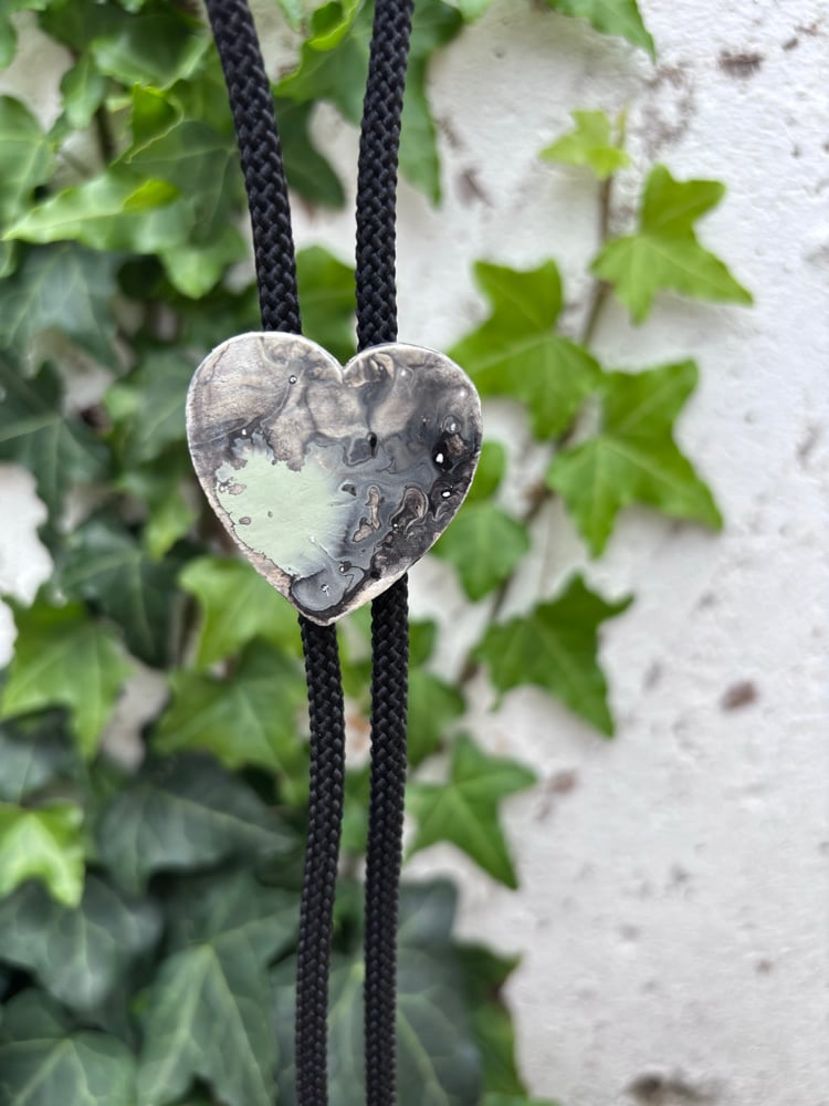 Edge of Spring Bolo