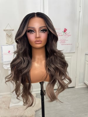 Image of Alessandra luxury (ready to ship)