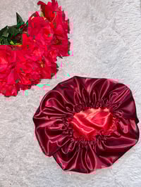 Image 2 of Entwined Hearts | Bonnet