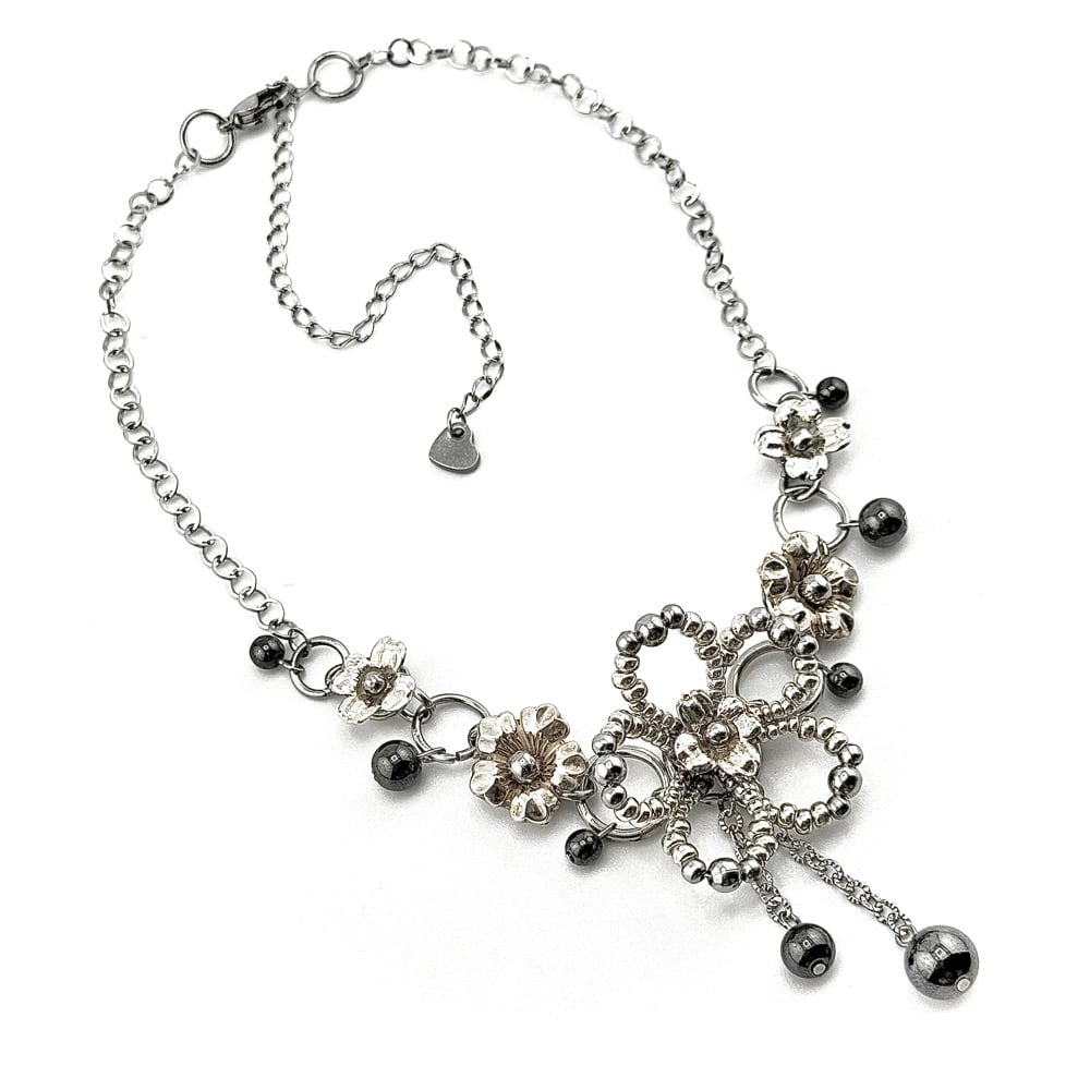 Image of Nightshade Necklace 