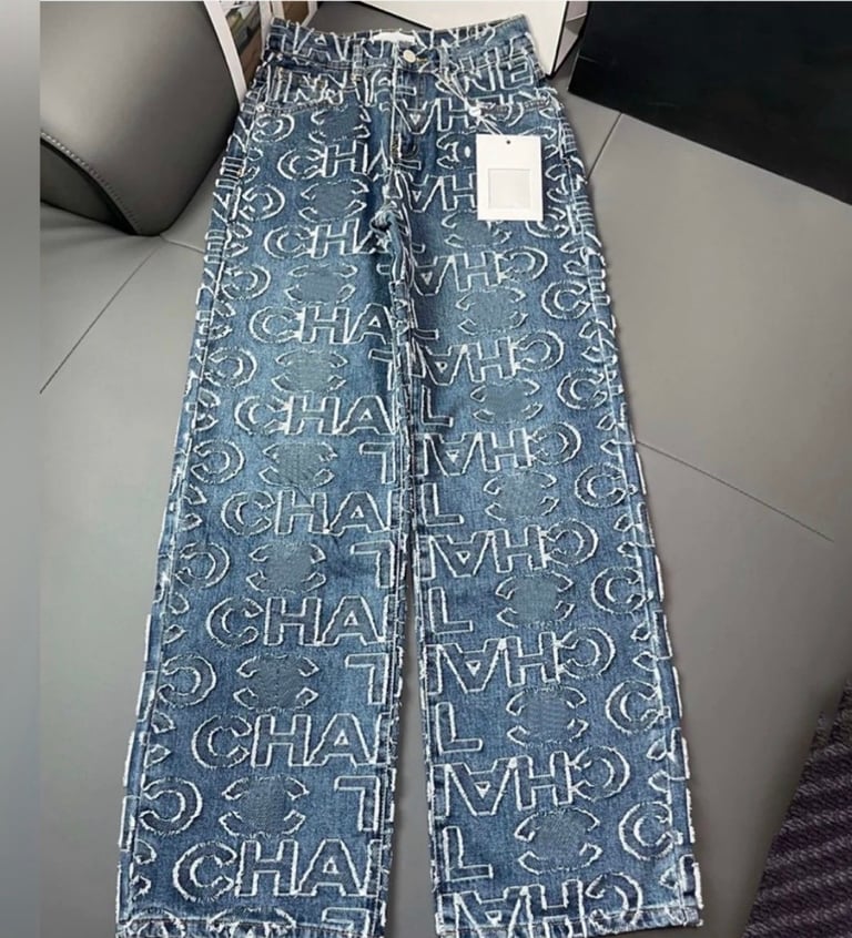 Blue Denim Logo Jeans size 38