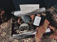 Image 1 of Gardeners Gift Box Hamper