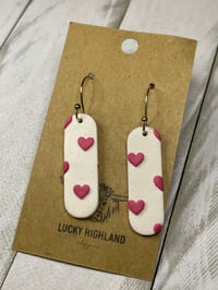 Dainty heart oblong oval 