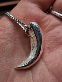 Image 2 of fangtoothwithgems 