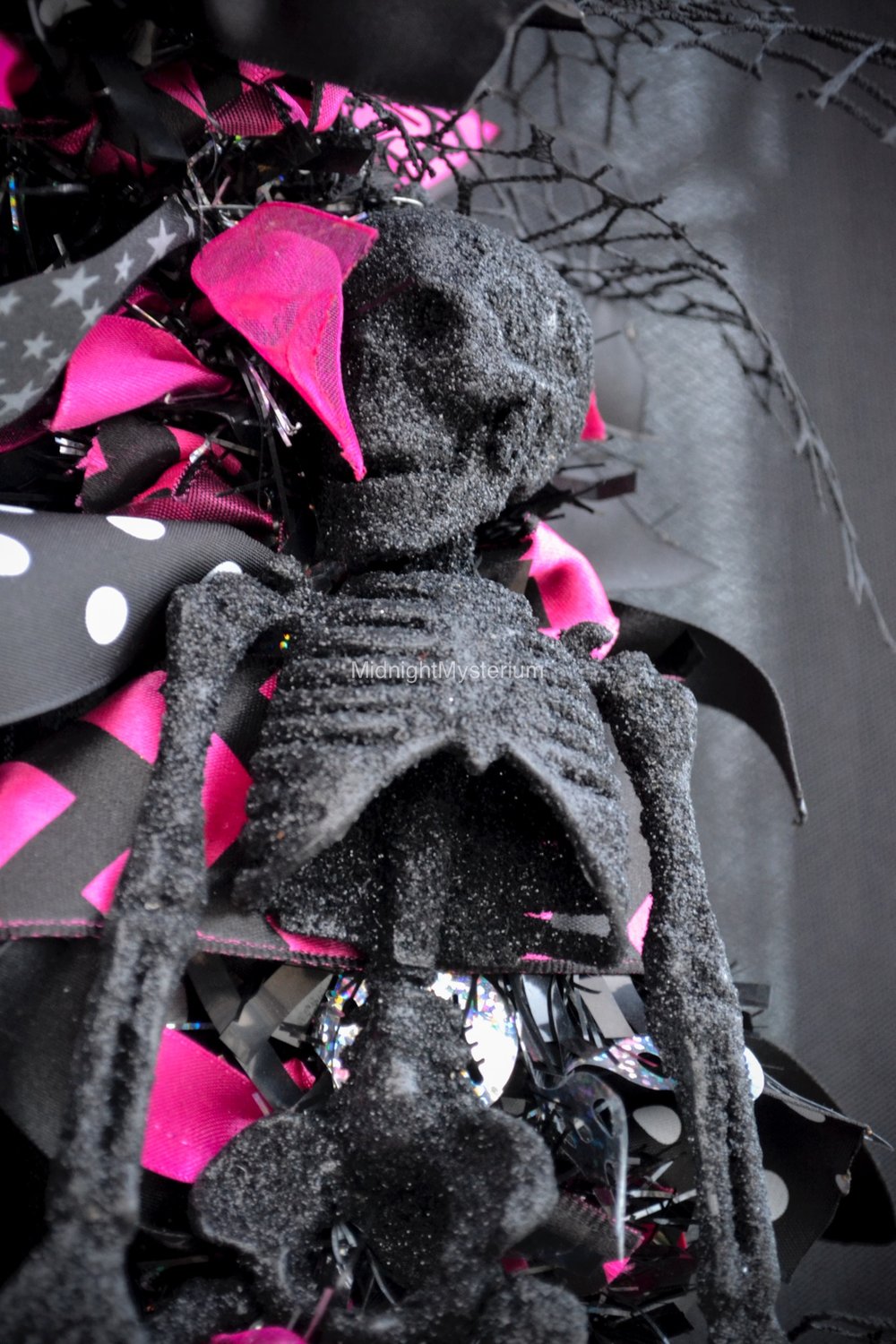 Tibia: Decorative Skeleton Wreath