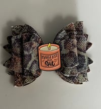 Image 5 of Glitter Cheeta Print Tumbler Straw Topper Bow with Motivational Candle Charm