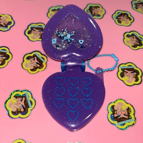 Image of Bluey Heart Phone Shaker Keychain 