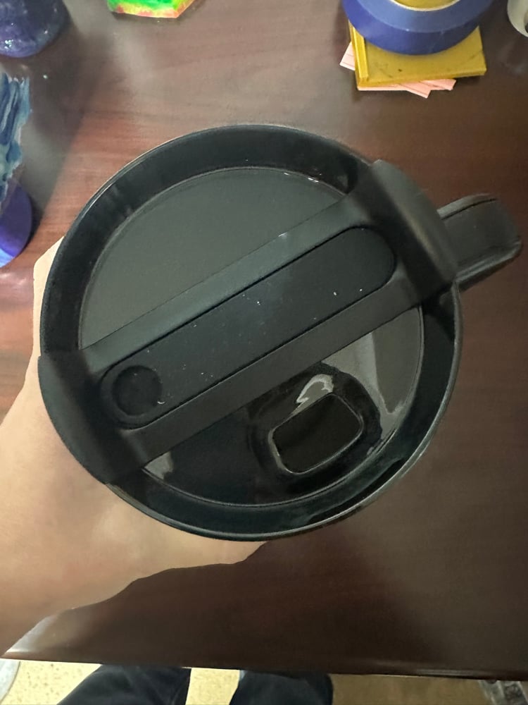 Image of custom 40oz with slide lid 