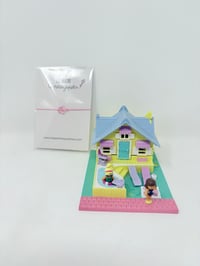 Image 1 of Ensemble bracelet et Polly Pocket La maison de vacances COMPLETE