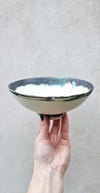 Porcelain collection - footed bowl 21cm