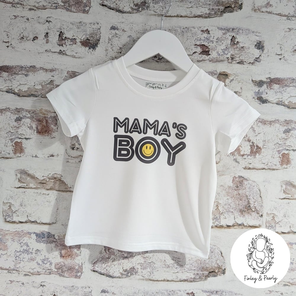 T-SHIRT: Mama's Boy